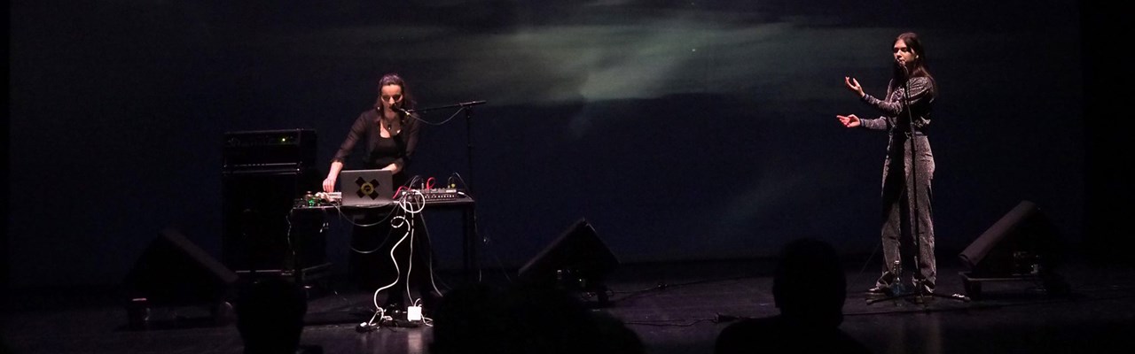 Avant Joik, performance at Hebbel am Ufer, 2019