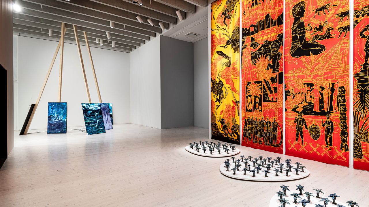 Eight Degrees / Contemporary Art on the Forest