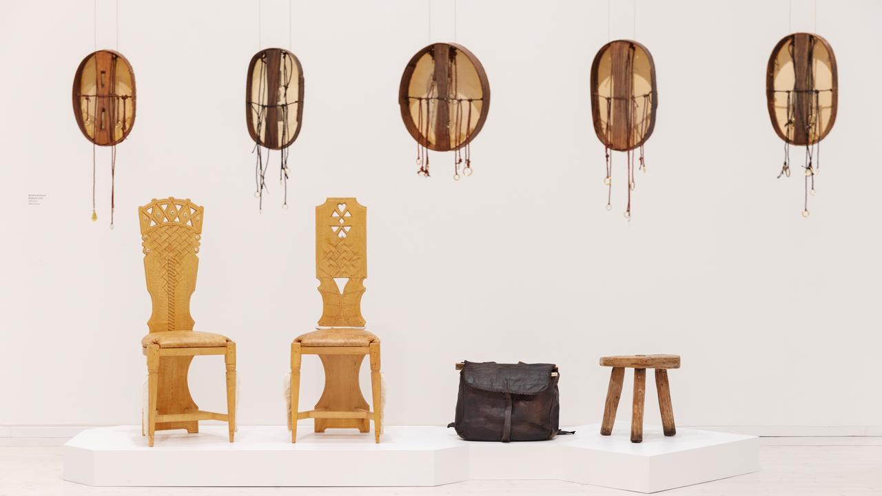 Art and Truth-Telling