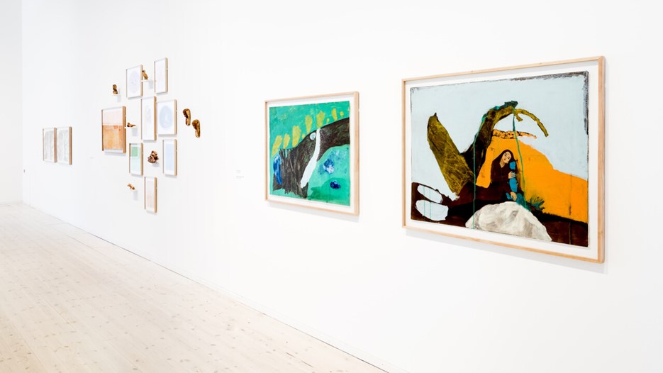 Jumana Emil Abboud / Hästen, fågeln, trädet och stenen, Vy från utställningen, Bildmuseet 2017
