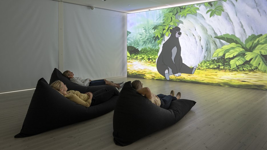 Animalisk / Konst över arter och existenser, Vy från utställningen, Bildmuseet 2019