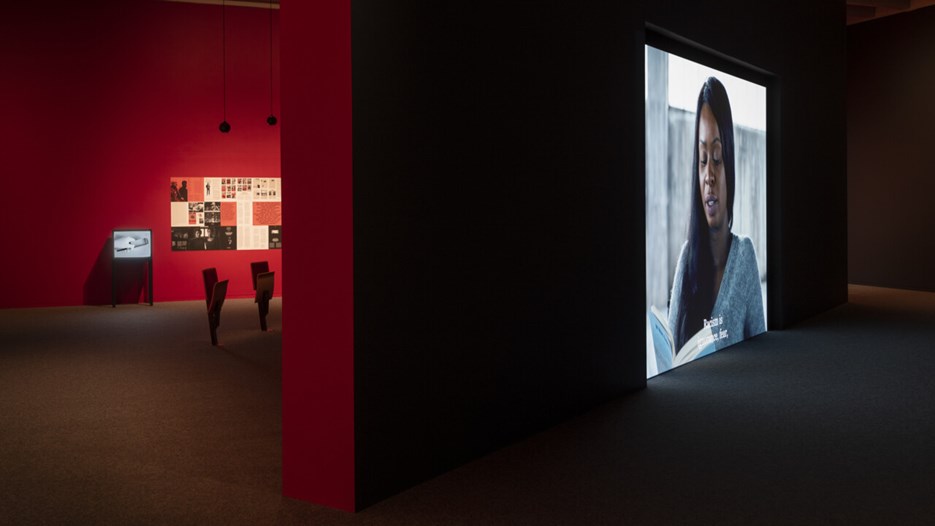 Bouchra Khalili, Stories Within Stories at Bildmuseet (2021 – 2022).