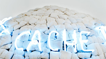 Mario Merz / What Is to Be Done?, Detalj från utställningen, Bildmuseet, 2012