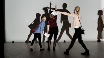 Rafael Lozano-Hemmer / A Draft of Shadows, Vy från utställningen, Bildmuseet 2014-2015. Rafael Lozano-Hemmer / A Draft of Shadows, View from the exhibition, Bildmuseet 2014-2015.